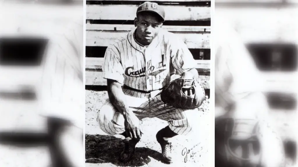 Sean Gibson Keeps Negro Leagues great Josh Gibson's Legacy Alive - Our  Esquina