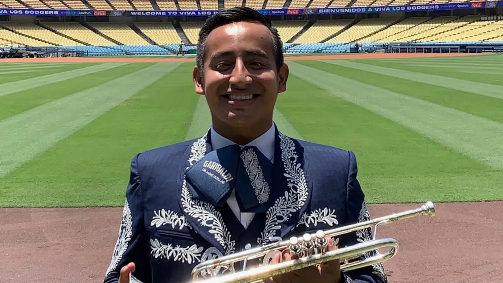 Dodgers' Joe Kelly wore mariachi jacket for White House visit