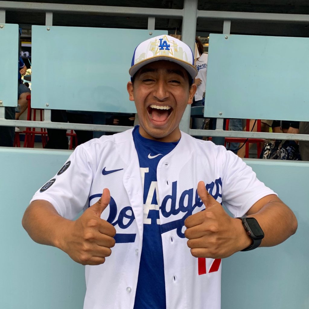 LEGENDARY. Joe Kelly rocks a Mariachi - ESPN Los Angeles