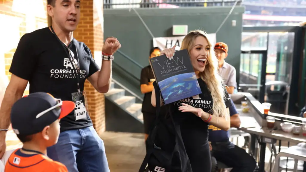 Astros All-Star Carlos Correa Shares Gifts - Our Esquina