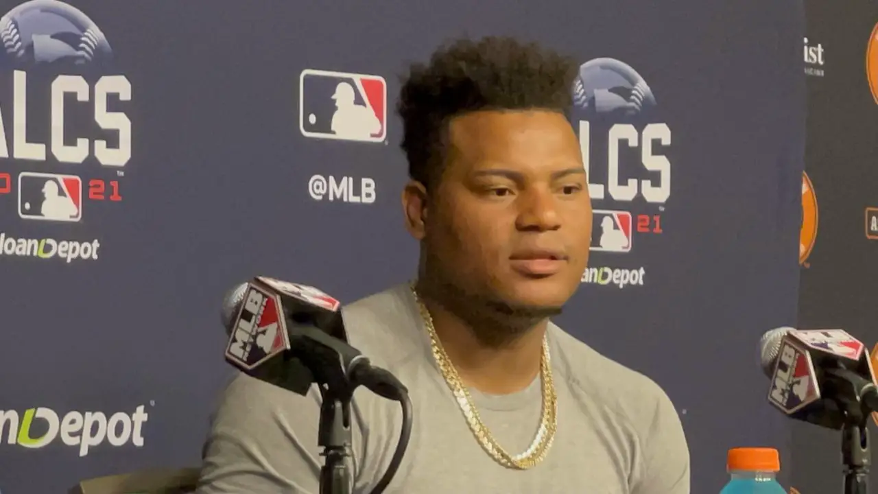 Pedro Martinez explains what Framber Valdez was doing in Game 2