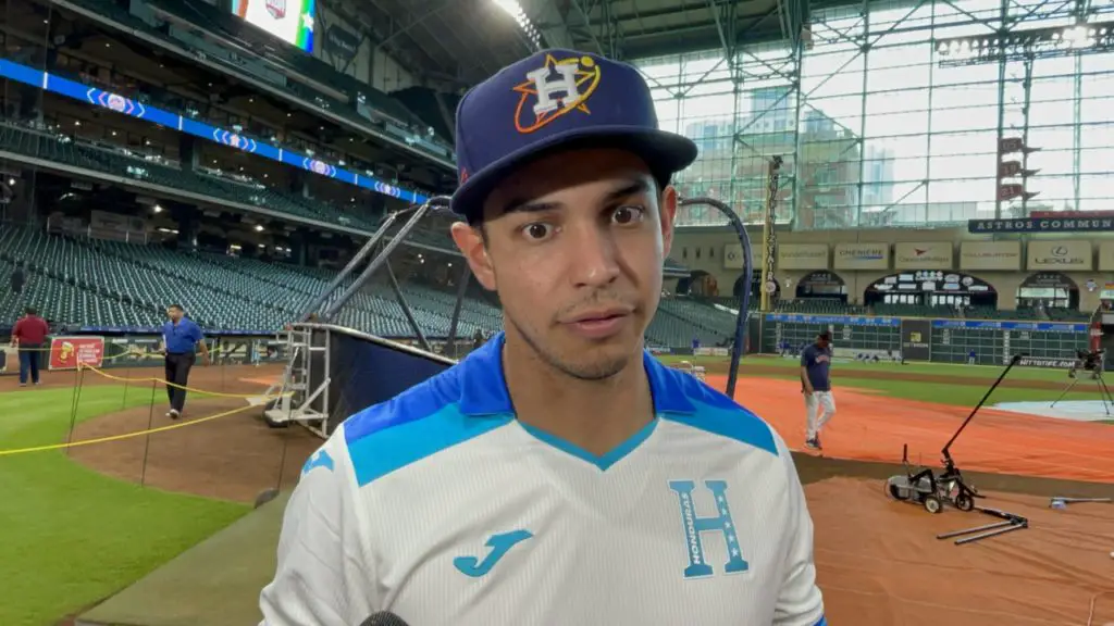 Mauricio Dubon makes his major-league debut for the Brewers